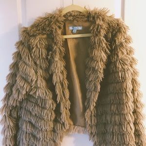 caramel shaggy faux fur jacket✨